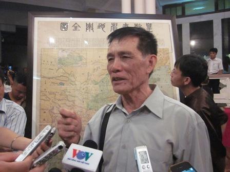 TS Mai Ngọc Hồng, người đã lưu giữ tấm bản đồ cổ suốt hơn 30 năm.