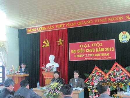 Đại hội đại biểu CNVC Xí nghiệp TTTHĐ Yên Lào năm 2013